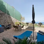 Holiday home Bisangel House